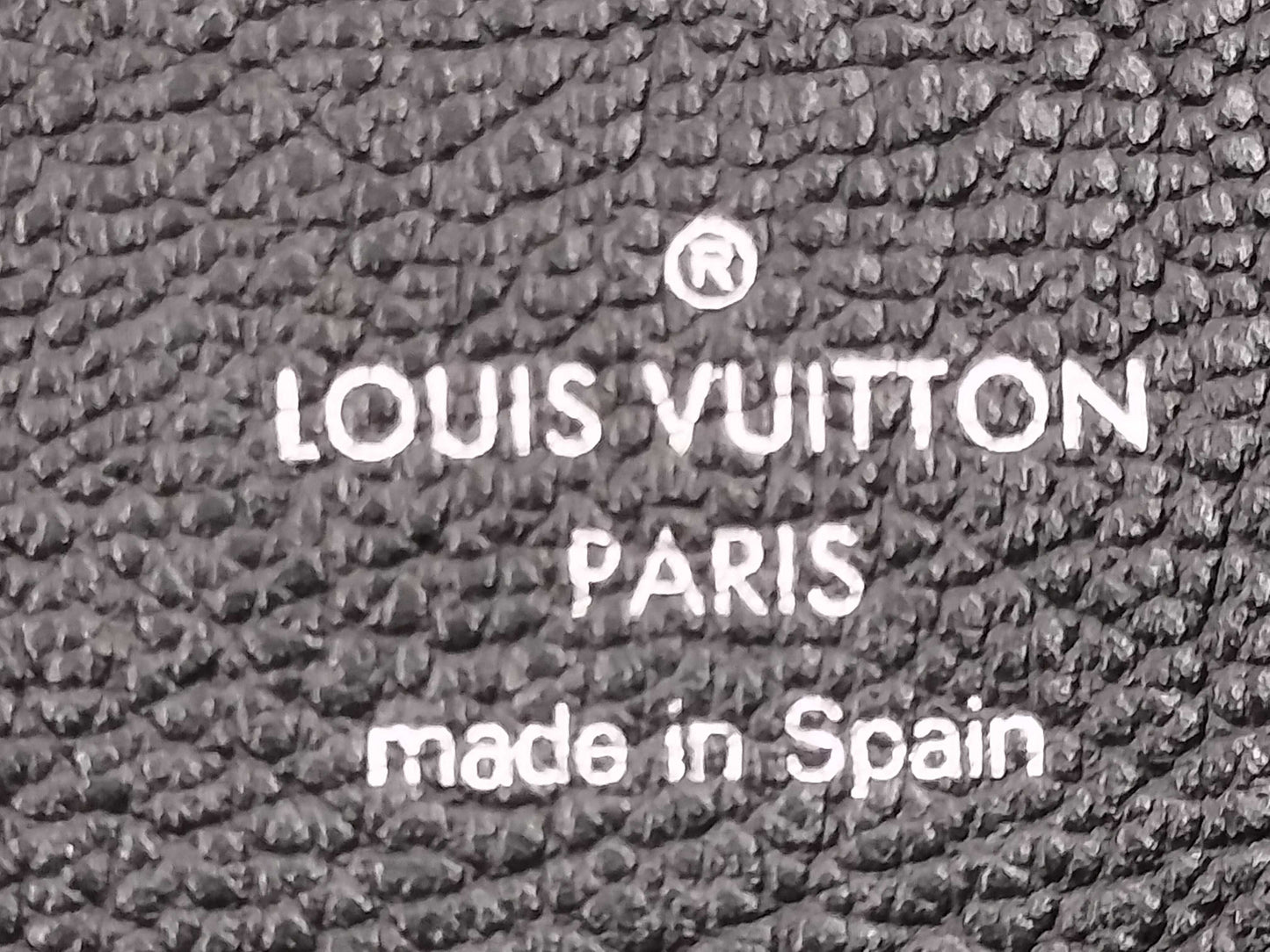 LOUIS VUITTON Taurillon Cabas Voyage M52817 Unused Eclipse Tote Bag