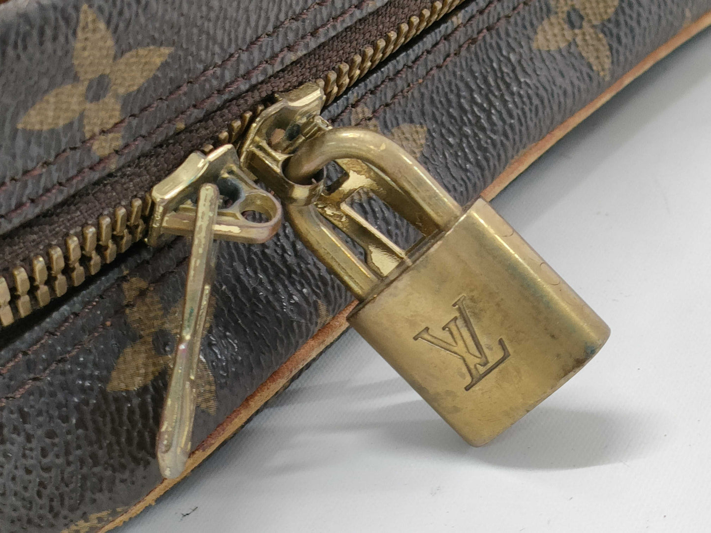 LOUIS VUITTON Monogram Porte-Document Business Bag