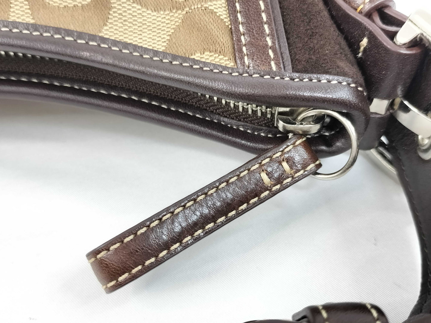 COACH Signature 6266 One-Shoulder Shoulder Bag