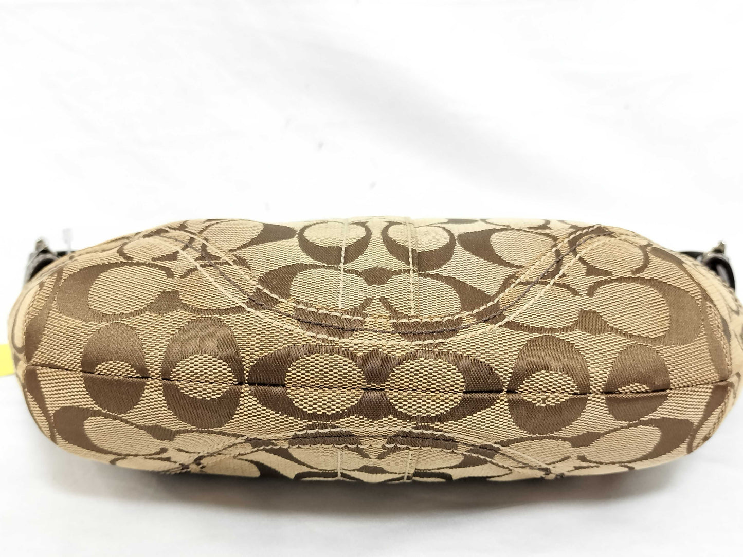 COACH Signature 6266 One-Shoulder Shoulder Bag