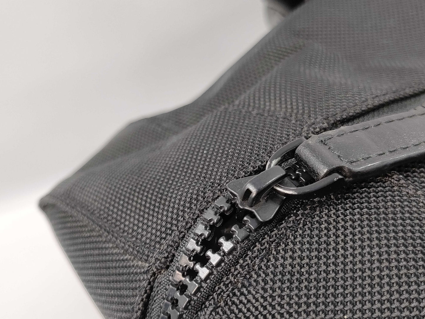 Michael Kors Nylon Boston Bag with ST, Black, Excellent Condition