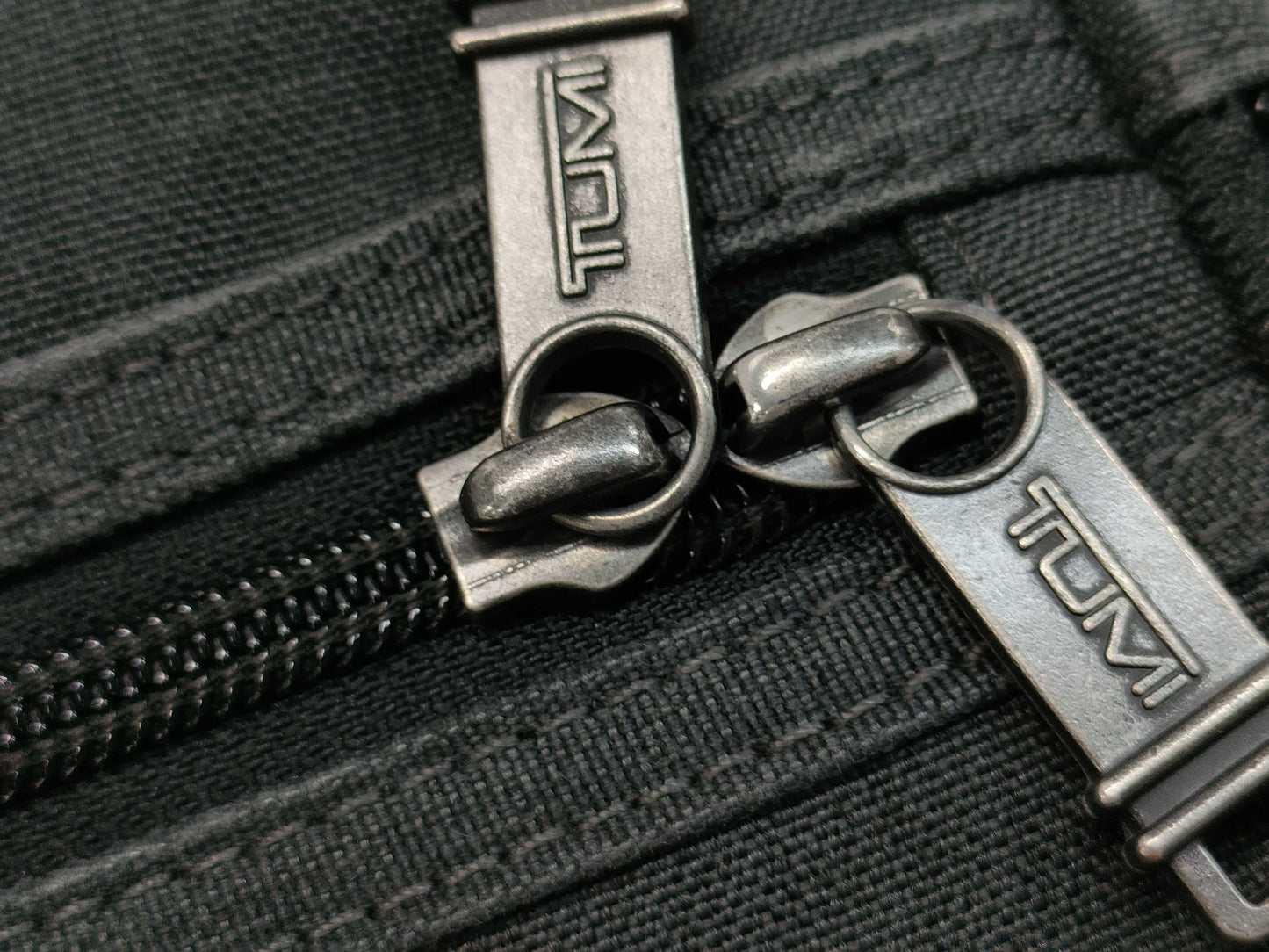 TUMI Business 2-Way Bag Business Bag