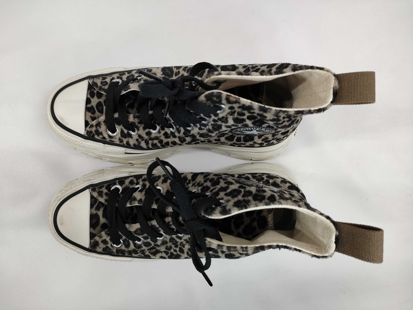 Converse Trek Wave Sneakers