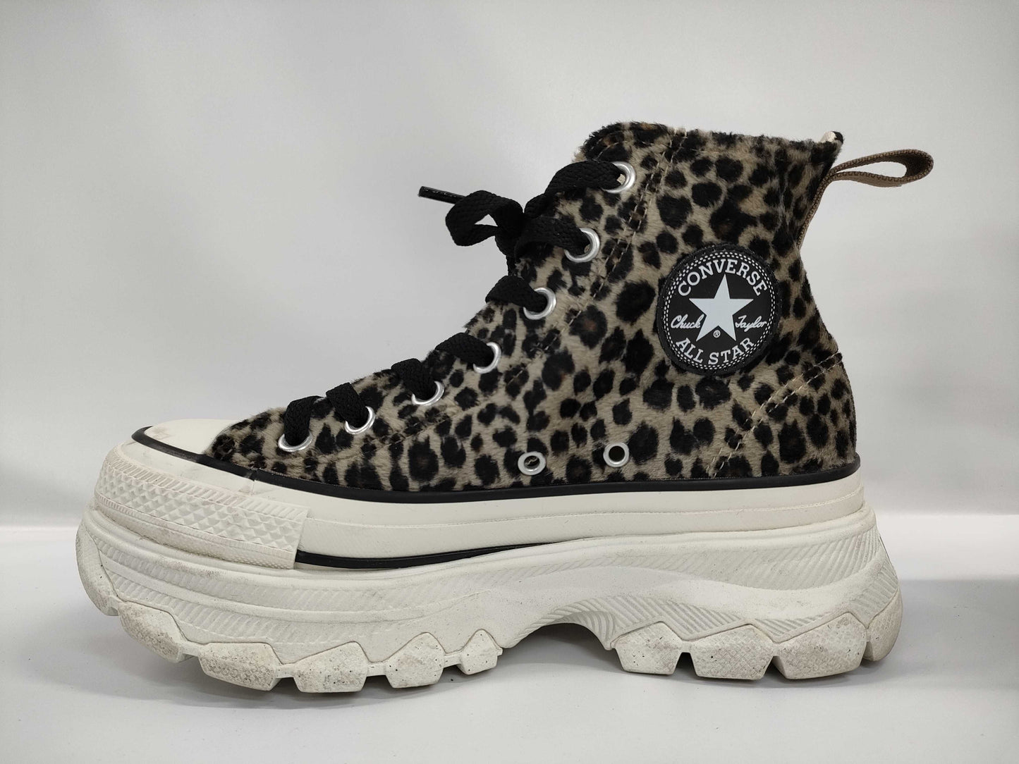 Converse Trek Wave Sneakers