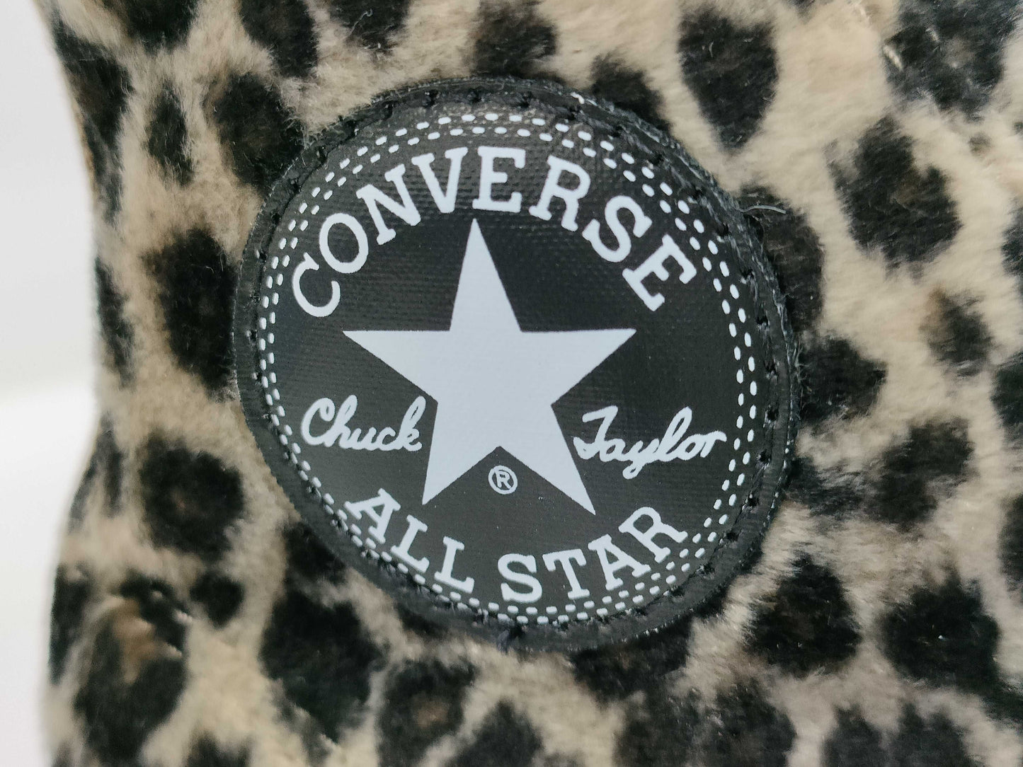Converse Trek Wave Sneakers