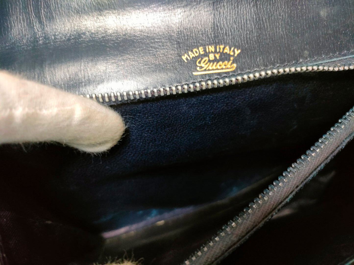 GUCCI Leather GG Metal One-Shoulder Shoulder Bag