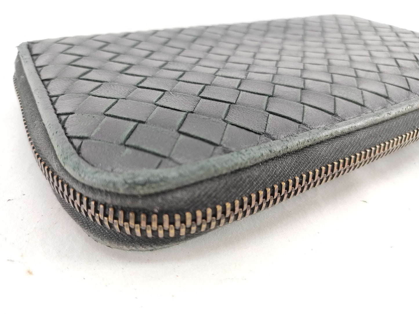 BOTTEGA VENETA Intrecciato Long Wallet
