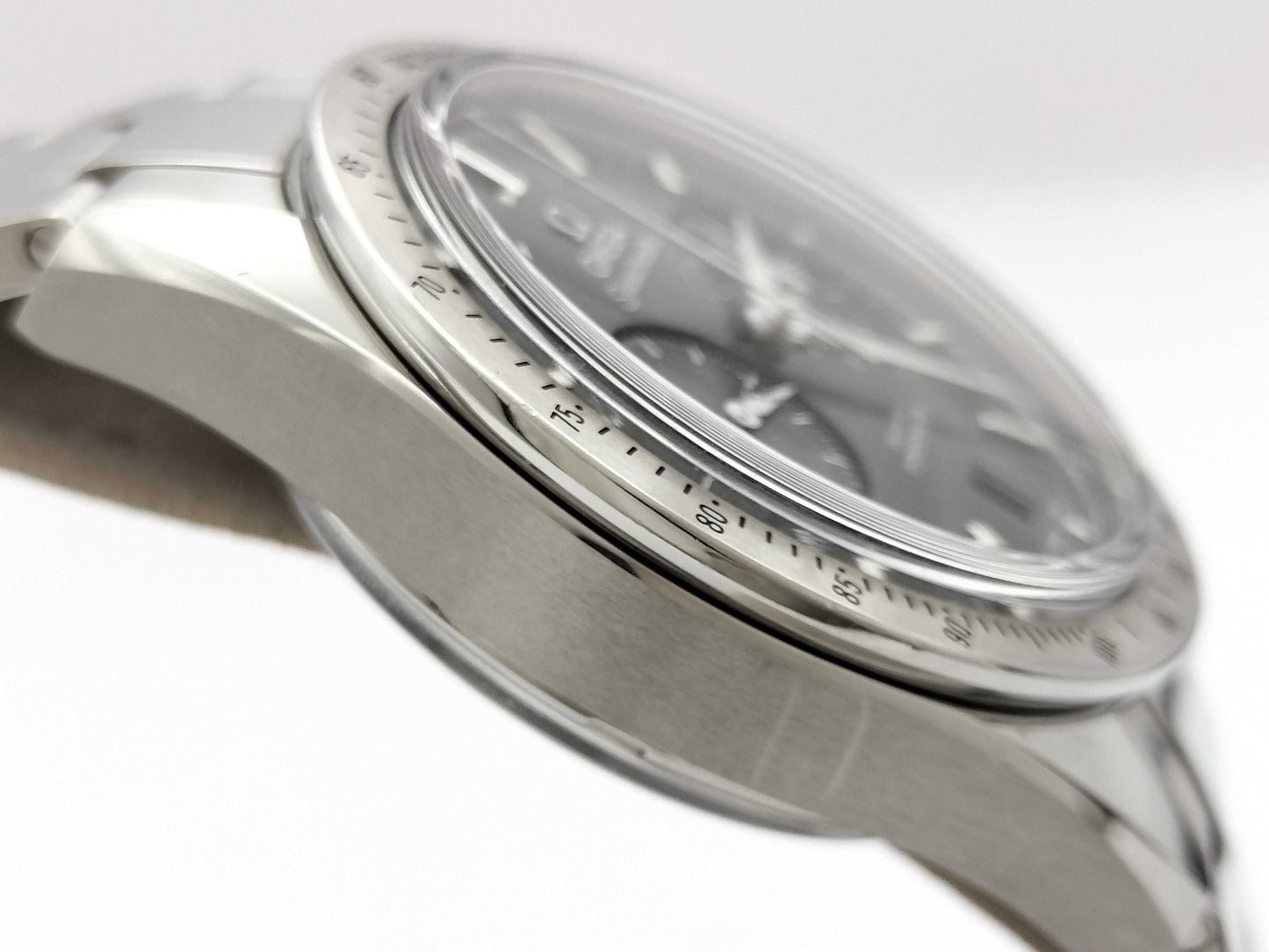 OMEGA Speedmaster 311.10.42.51.01.001 87421328 Men's Watch