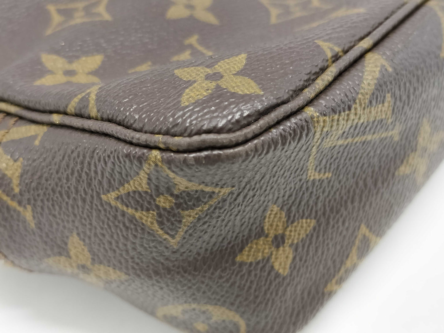 LOUIS VUITTON Monogram Truest Wallet Second Bag