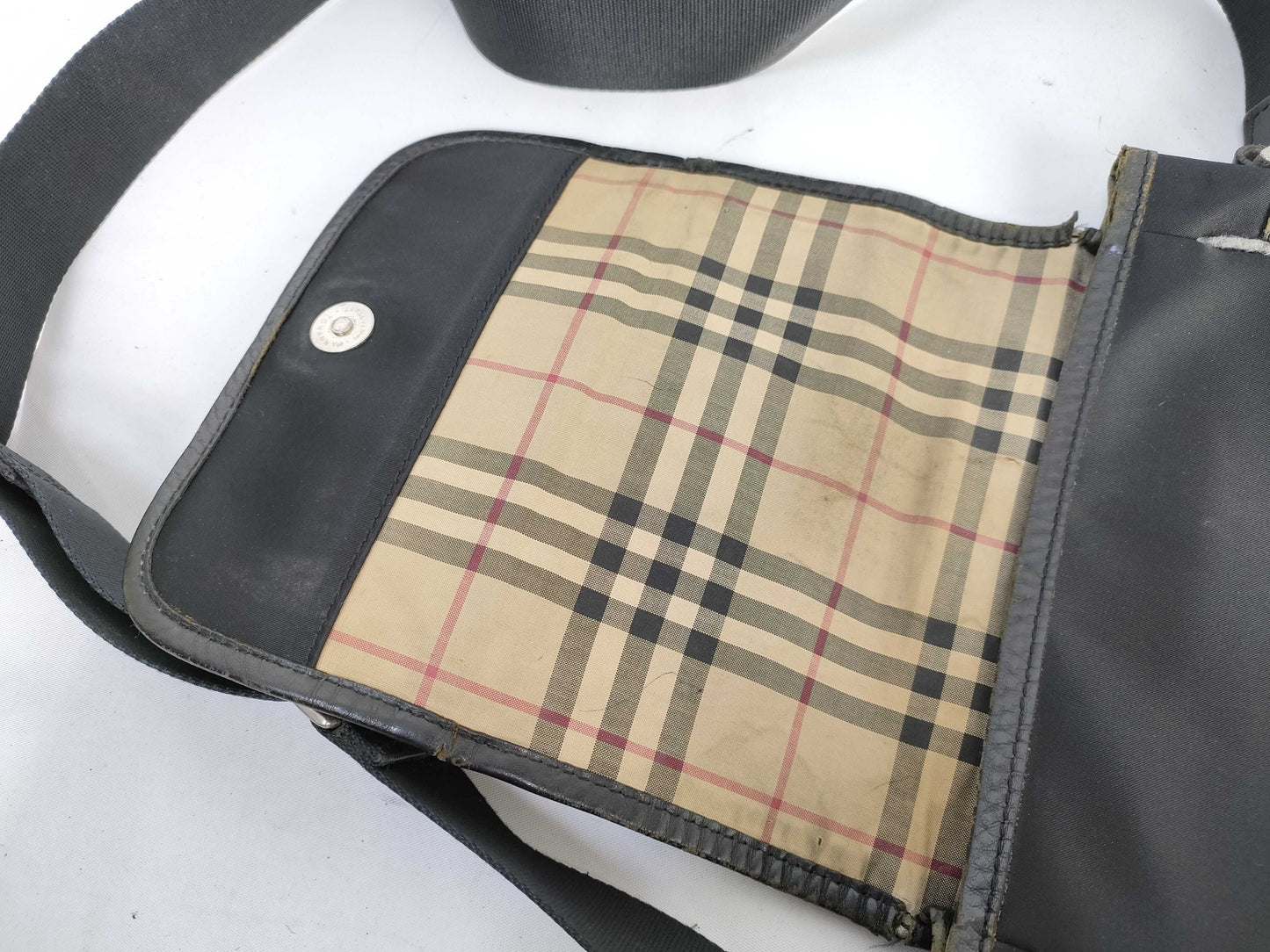 BURBERRY Nova Check Shoulder Bag