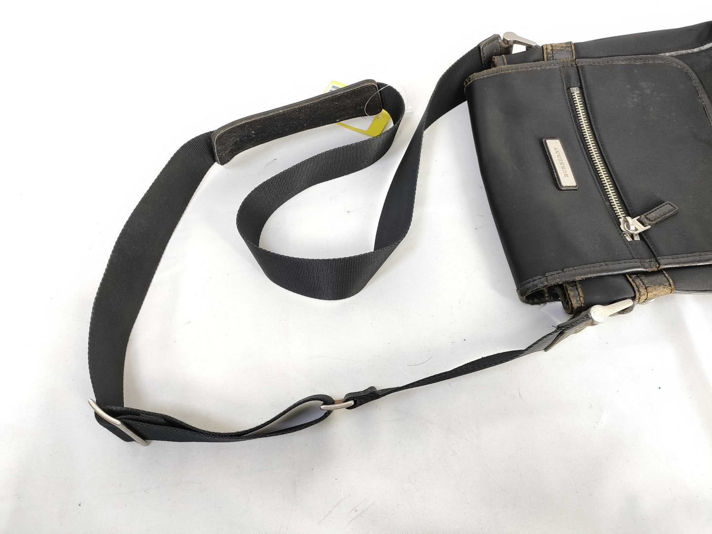 BURBERRY Nova Check Shoulder Bag