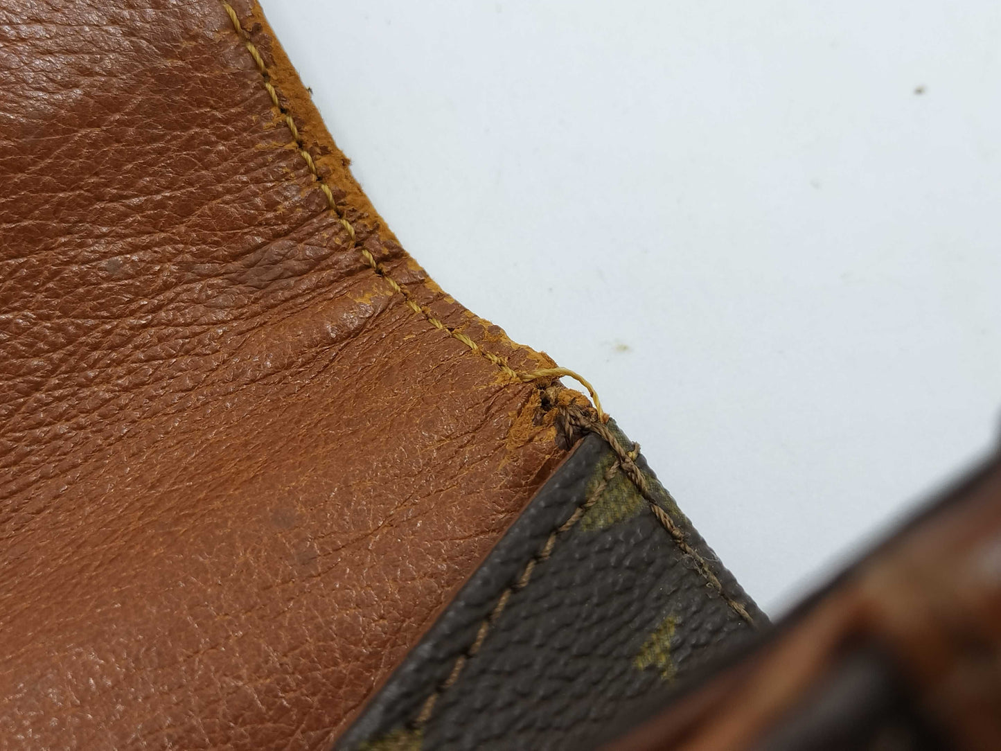 LOUIS VUITTON Monogram Pochette Dame Clutch Bag