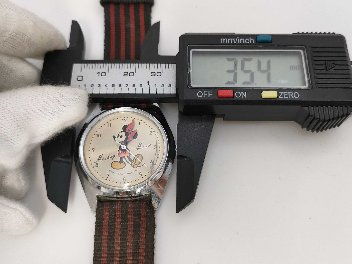 SEIKO 5000-7000 Mickey Mouse Hand-Wound Boys' Watch