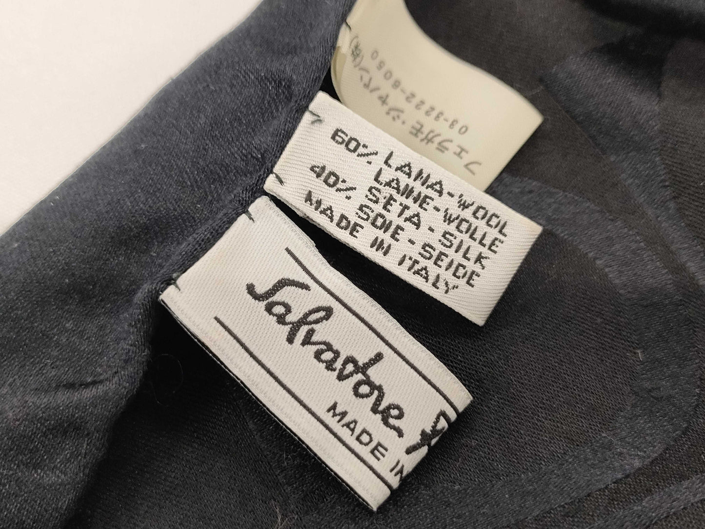 Salvatore Ferragamo Stole Gancini Scarf