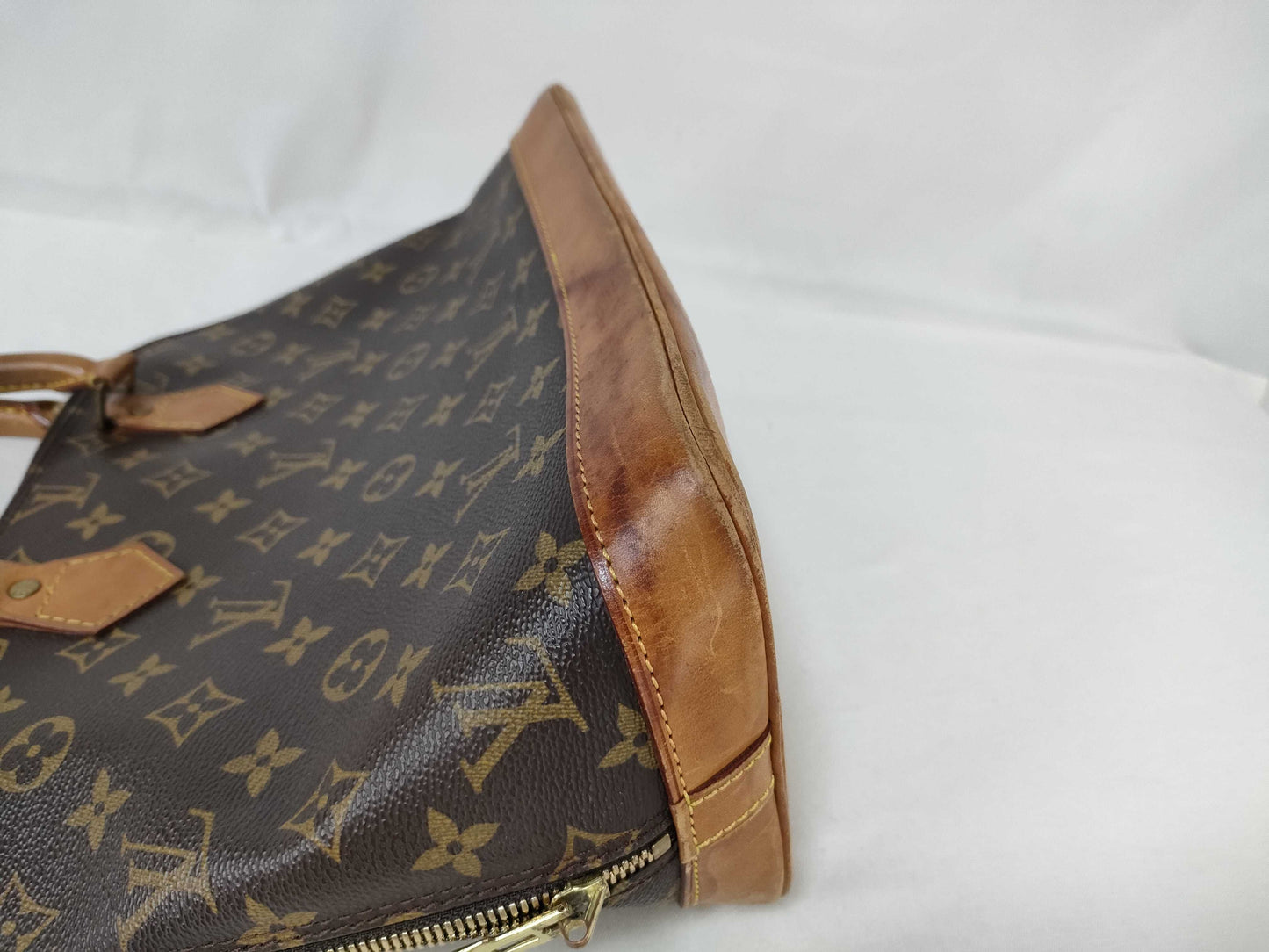LOUIS VUITTON M51130 Monogram Old Alma 30 Handbag