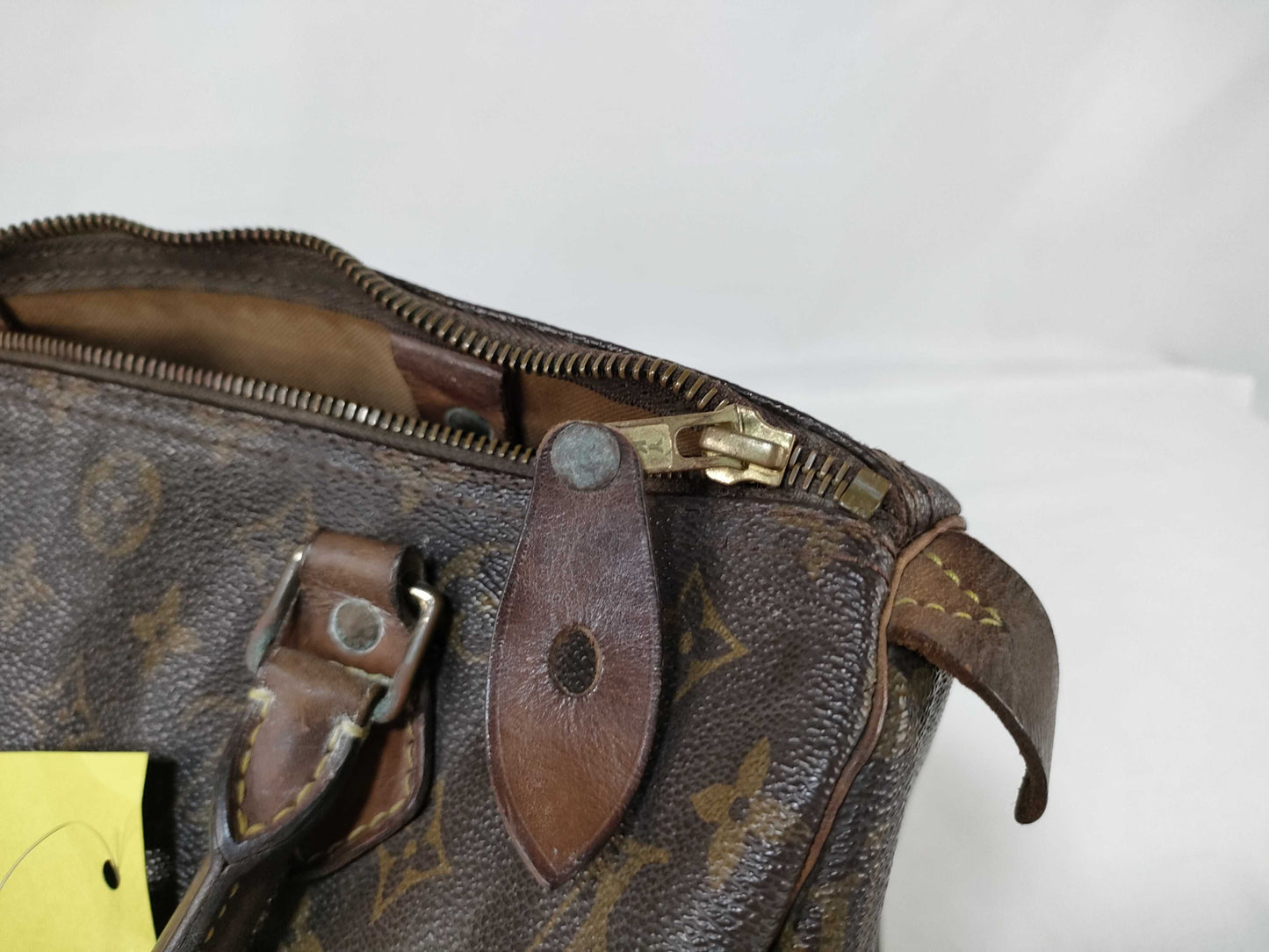 LOUIS VUITTON M41526 Monogram Old Speedy 30 Handbag