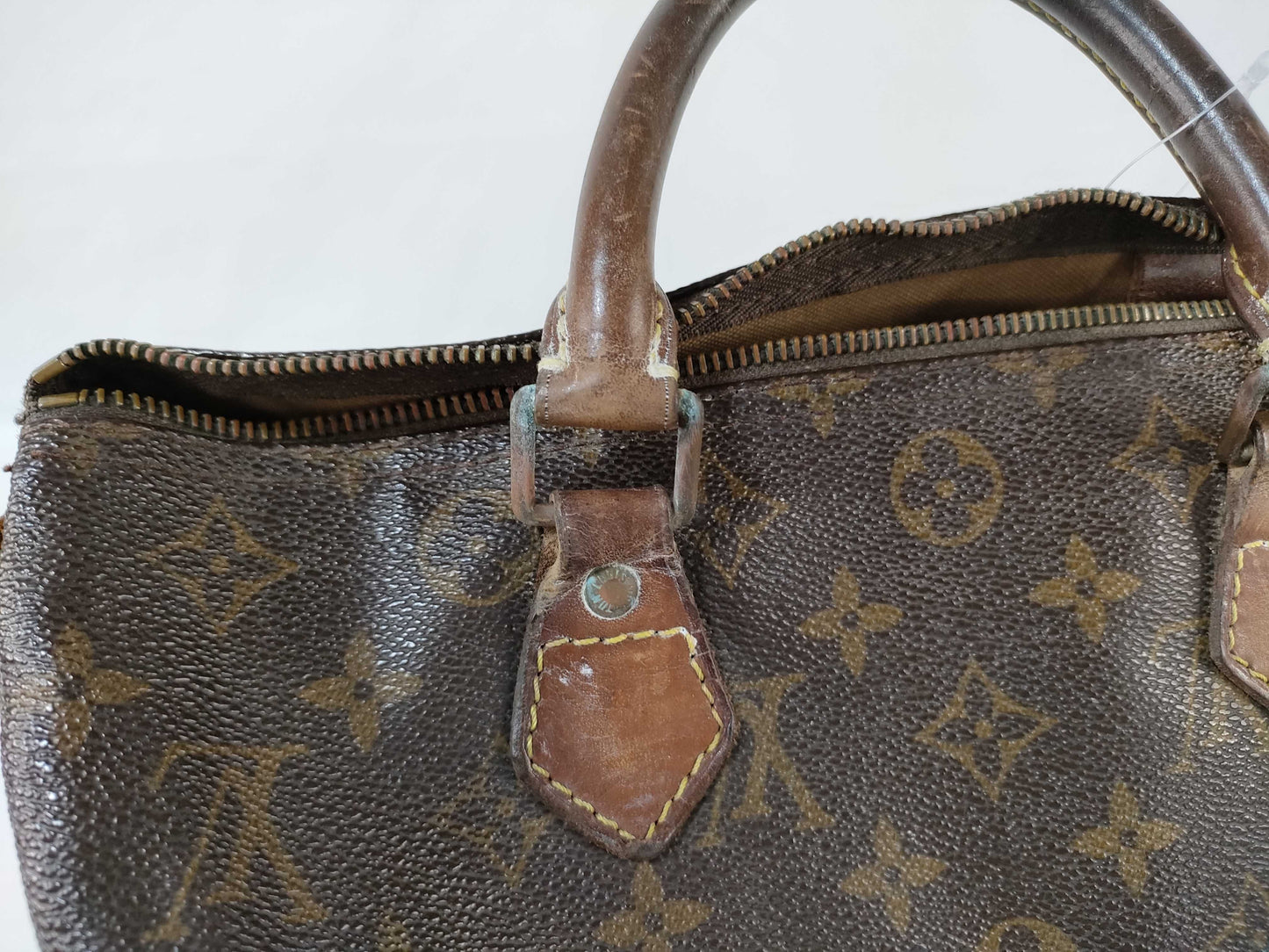 LOUIS VUITTON M41526 Monogram Old Speedy 30 Handbag