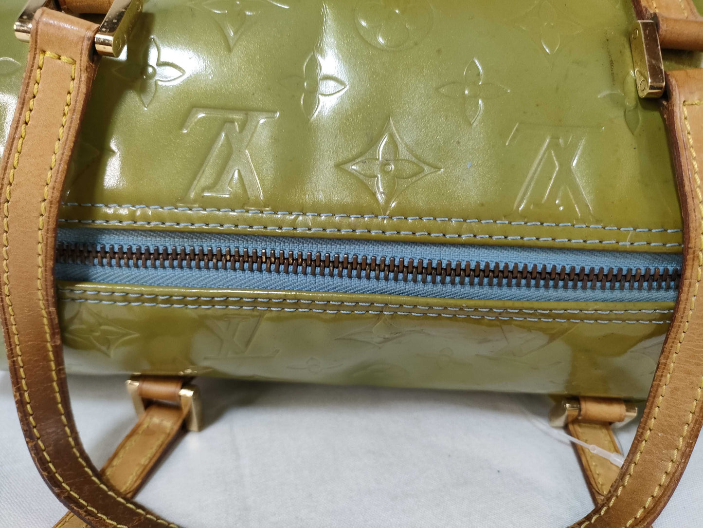 LOUIS VUITTON M91309 Vernis Papillon Green Handbag