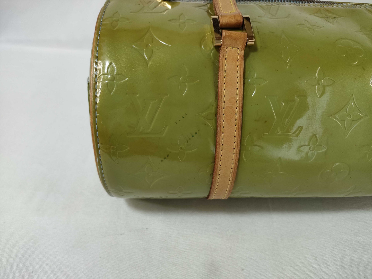 LOUIS VUITTON M91309 Vernis Papillon Green Handbag