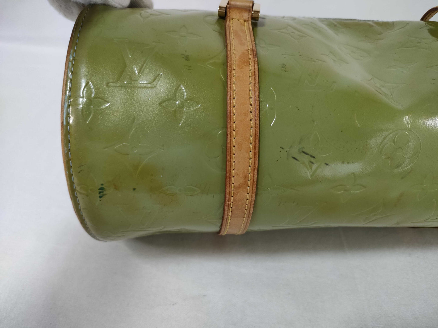 LOUIS VUITTON M91309 Vernis Papillon Green Handbag