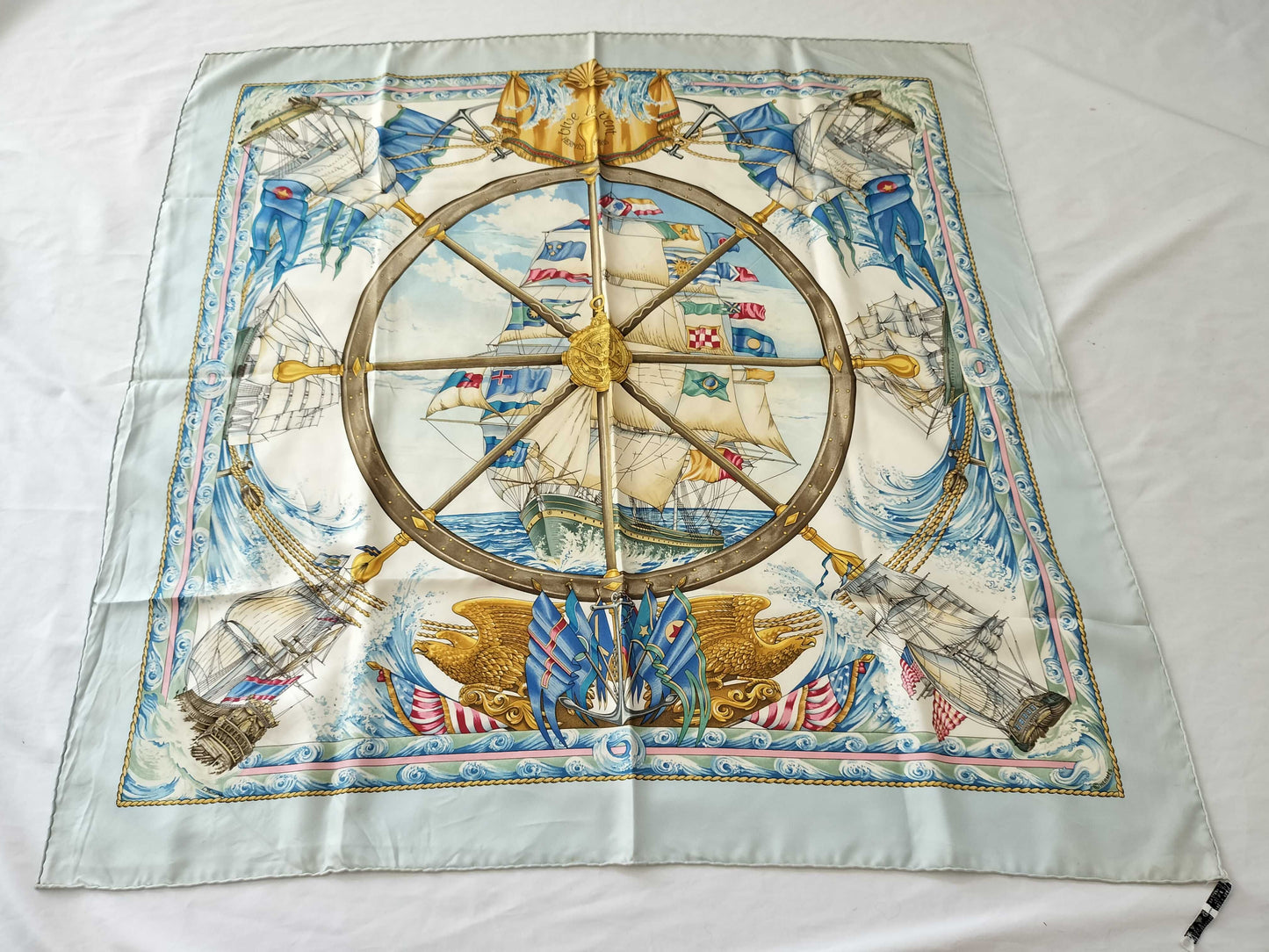 HERMES Carre VIVE LE VENT Scarf