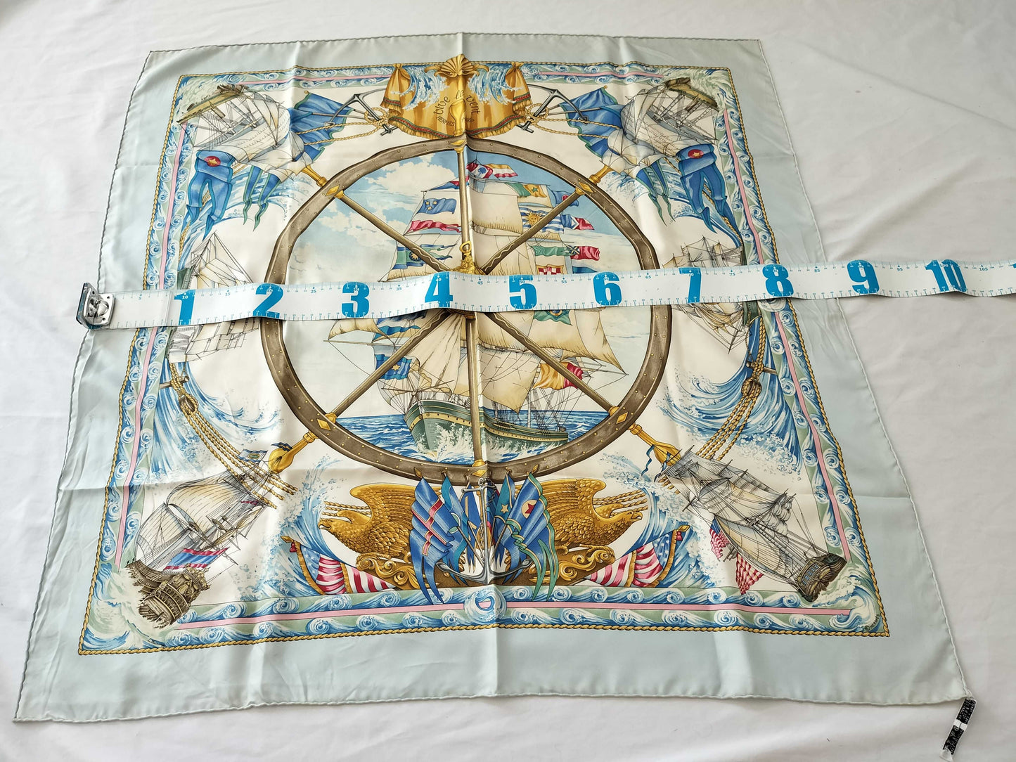 HERMES Carre VIVE LE VENT Scarf