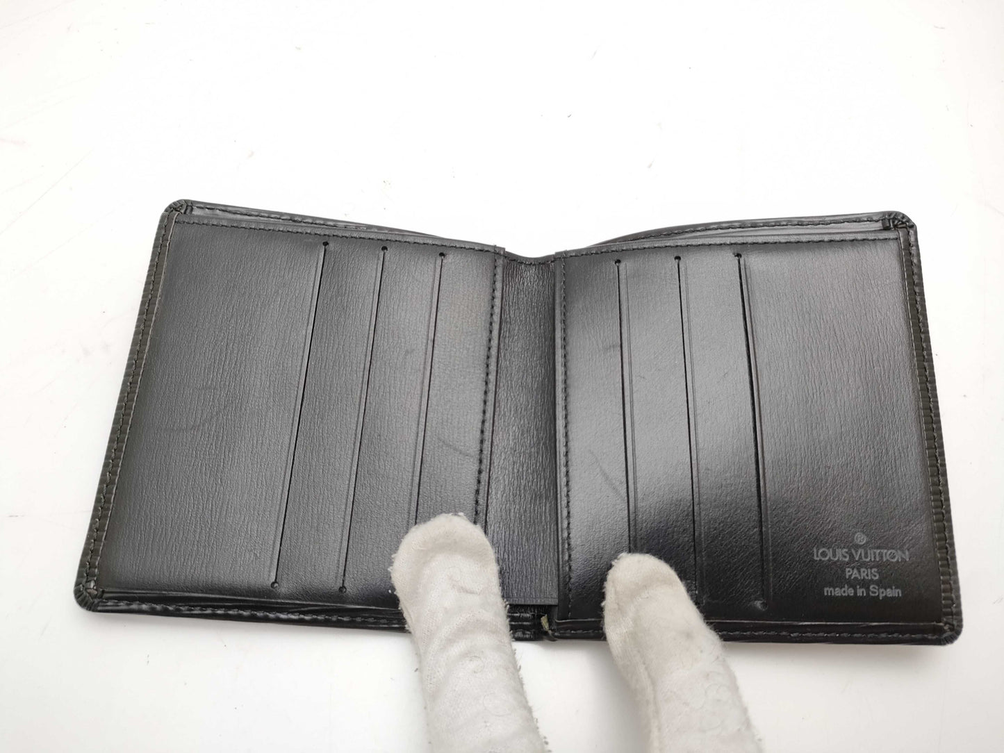LOUIS VUITTON Epi Bifold Wallet