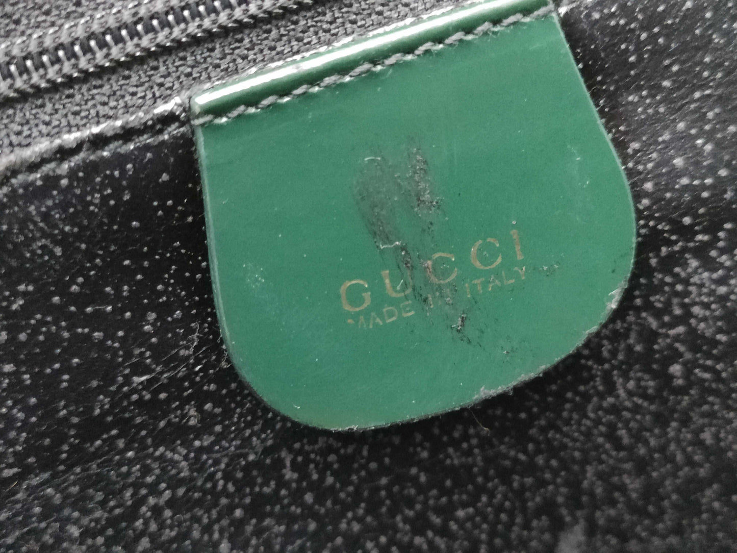 GUCCI Bamboo 000 781 0295 Enamel Handbag