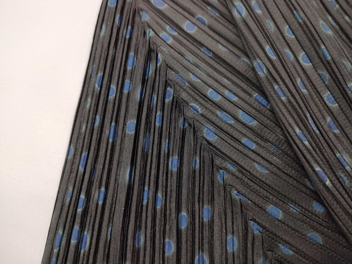 ISSEY MIYAKE Pleats Please Tops Tops