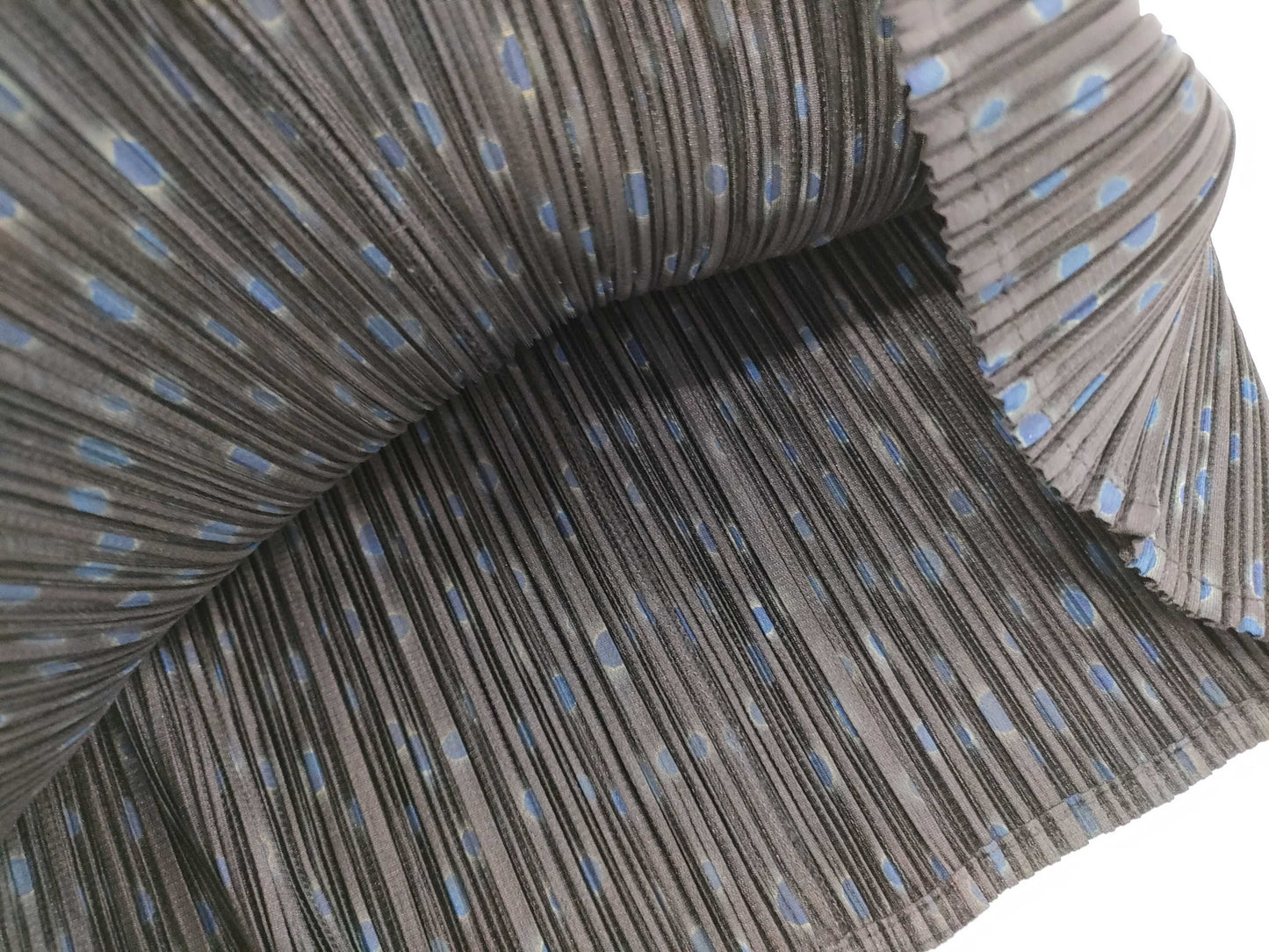 ISSEY MIYAKE Pleats Please Tops Tops