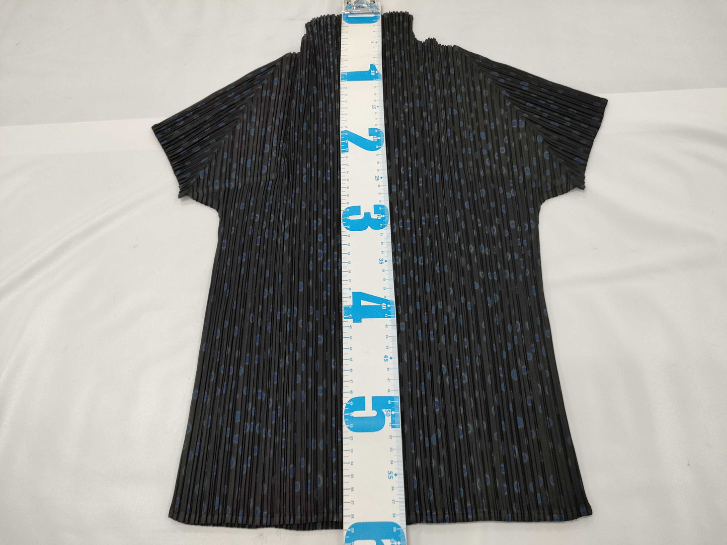 ISSEY MIYAKE Pleats Please Tops Tops