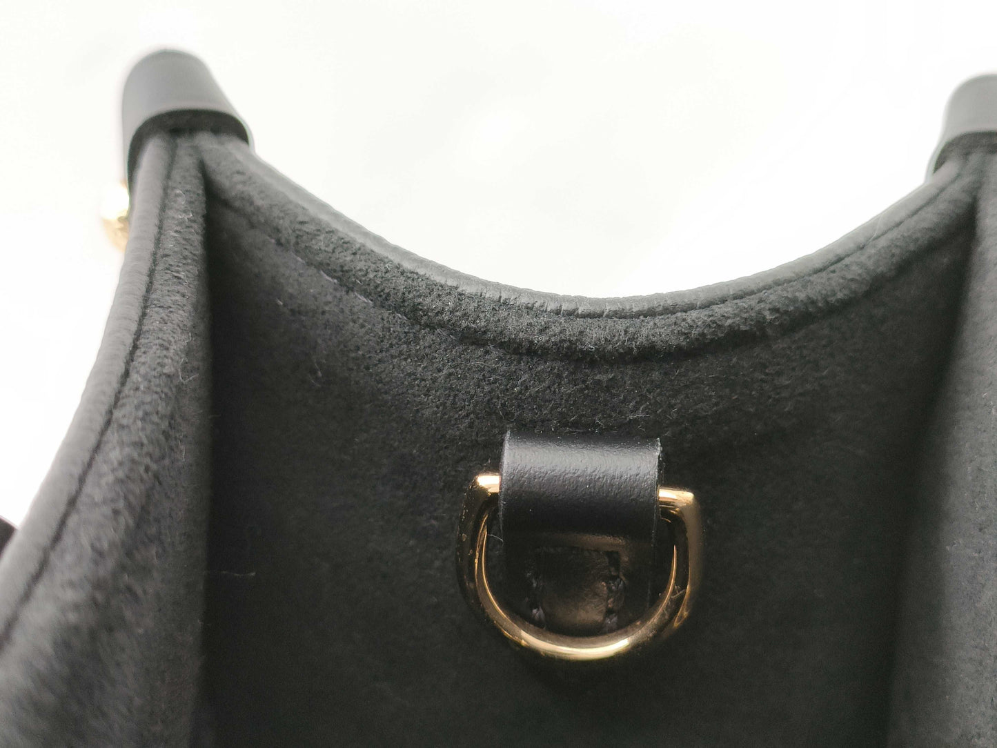LOUIS VUITTON RFID Verified, Serial Number Unverifiable, Monogram On the Go PM M45653 Handbag