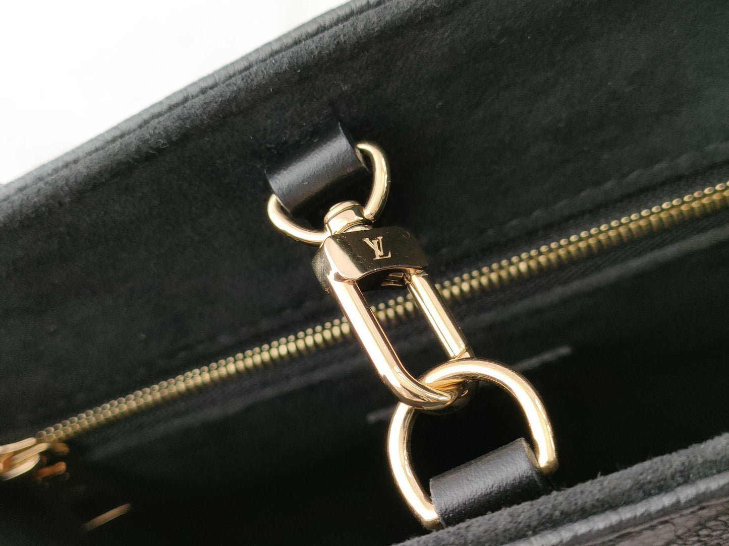 LOUIS VUITTON RFID Verified, Serial Number Unverifiable, Monogram On the Go PM M45653 Handbag