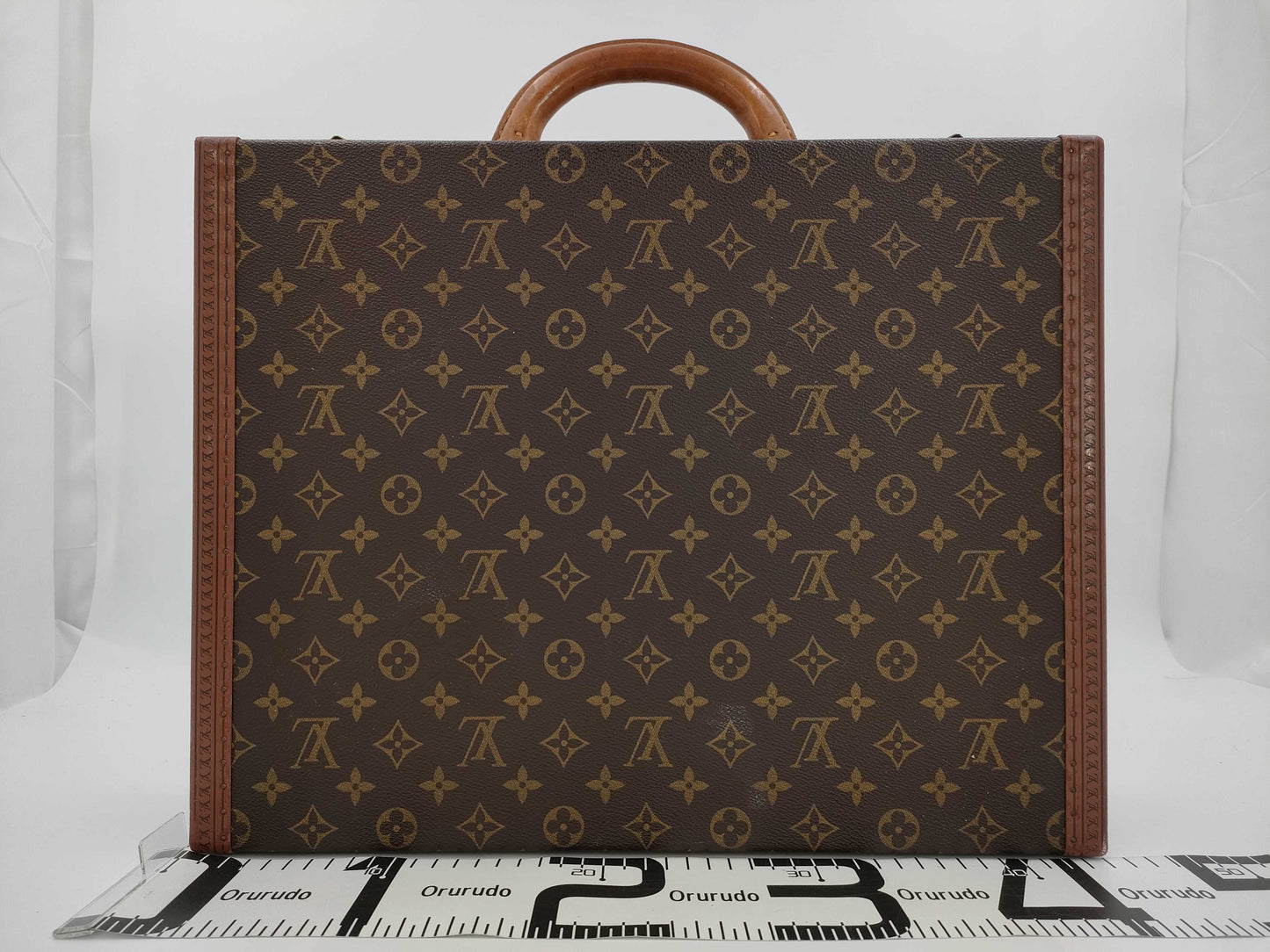 LOUIS VUITTON Monogram Cotteville 45 Business Bag