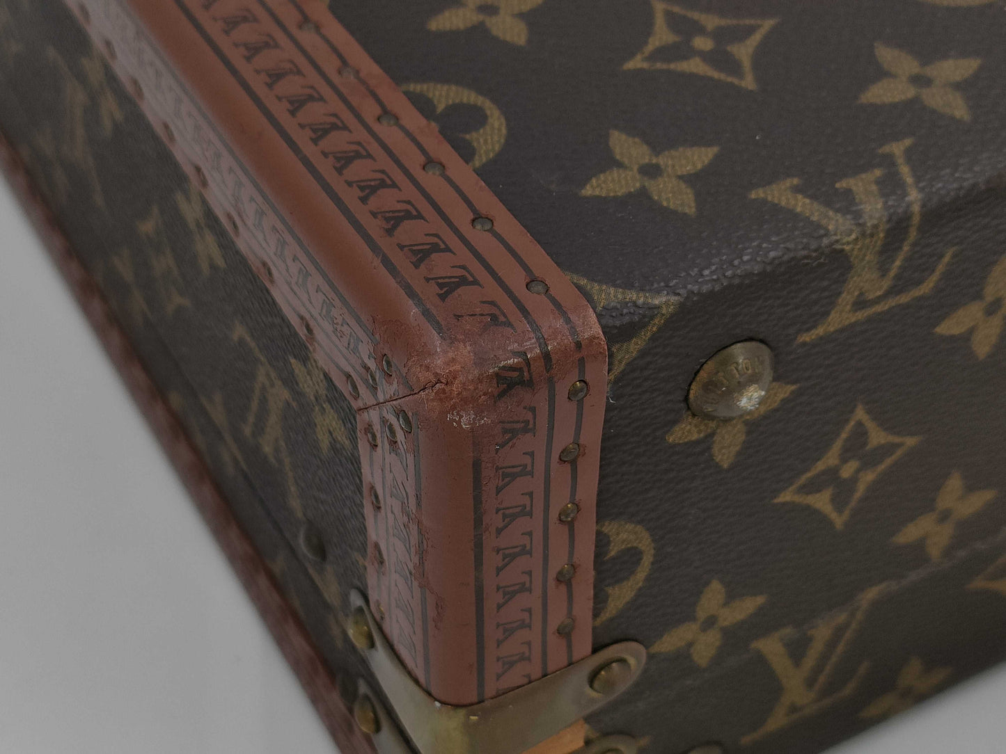LOUIS VUITTON Monogram Cotteville 45 Business Bag