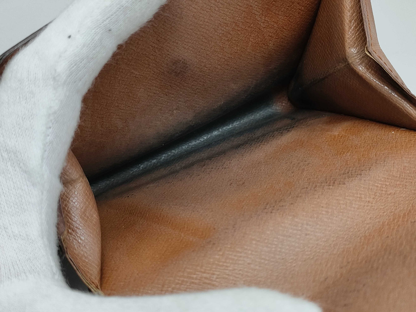 LOUIS VUITTON Monogram Double Hook Wallet