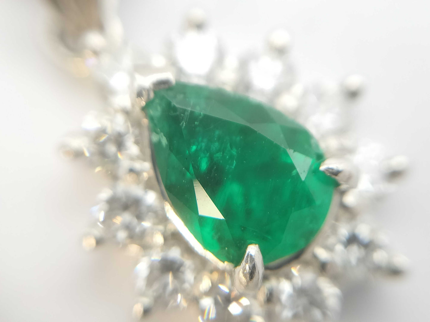 E0.67ct D0.60ct PT900/850 11.2g Necklace