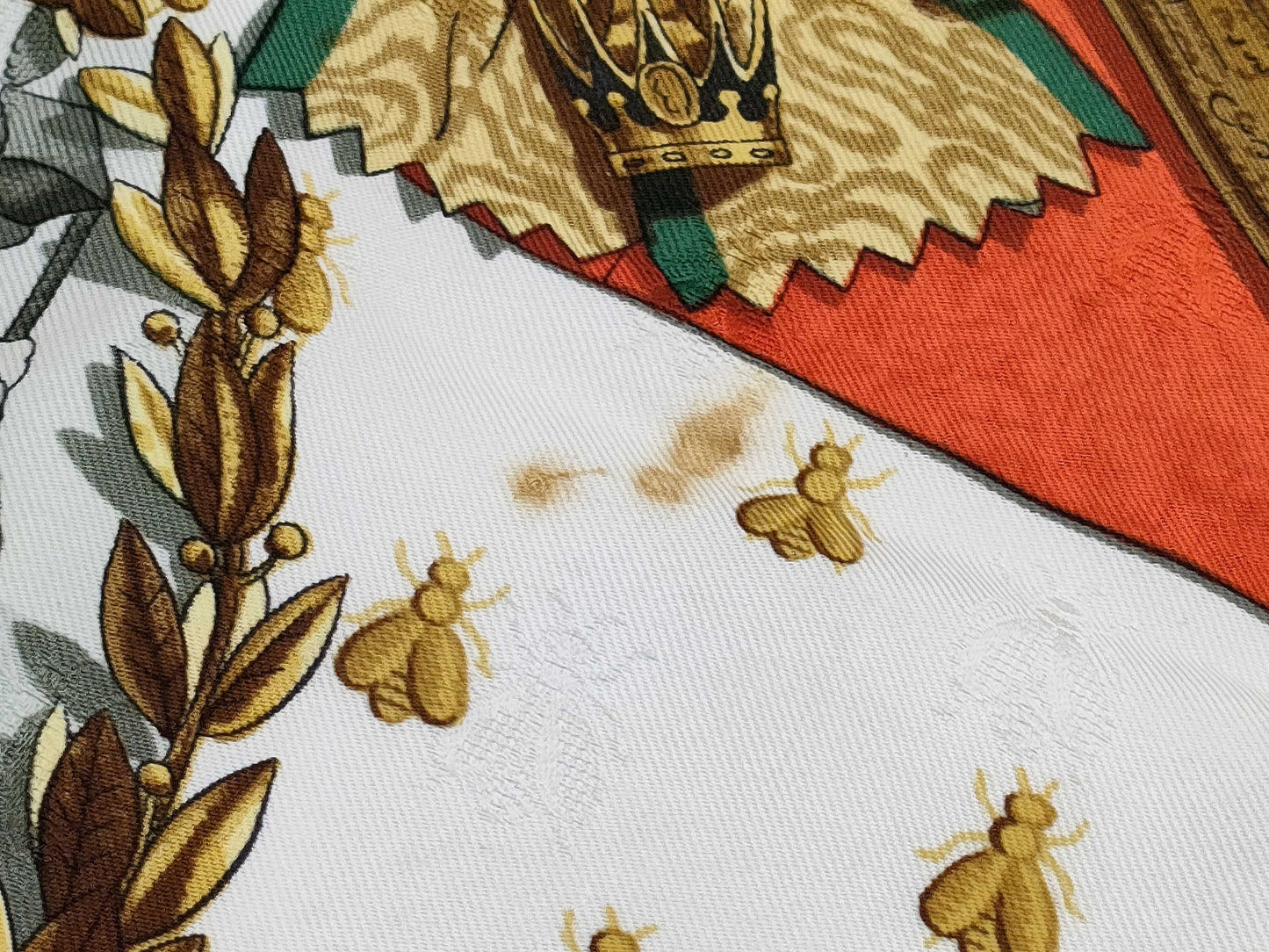 HERMES Carre Carre 90 Green Scarf