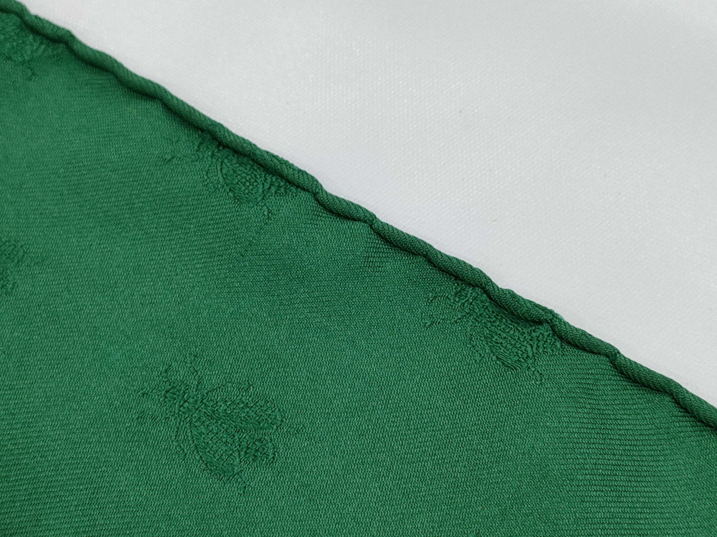 HERMES Carre Carre 90 Green Scarf