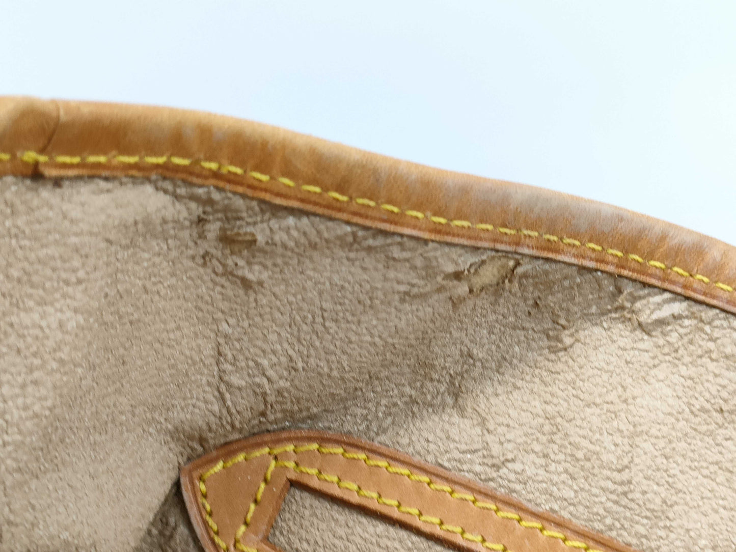 LOUIS VUITTON Monogram Bucket GM Tote Bag with Pouch
