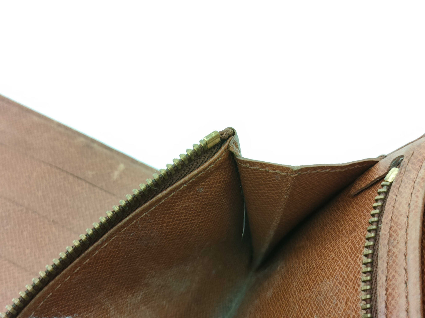 LOUIS VUITTON Monogram Wallet