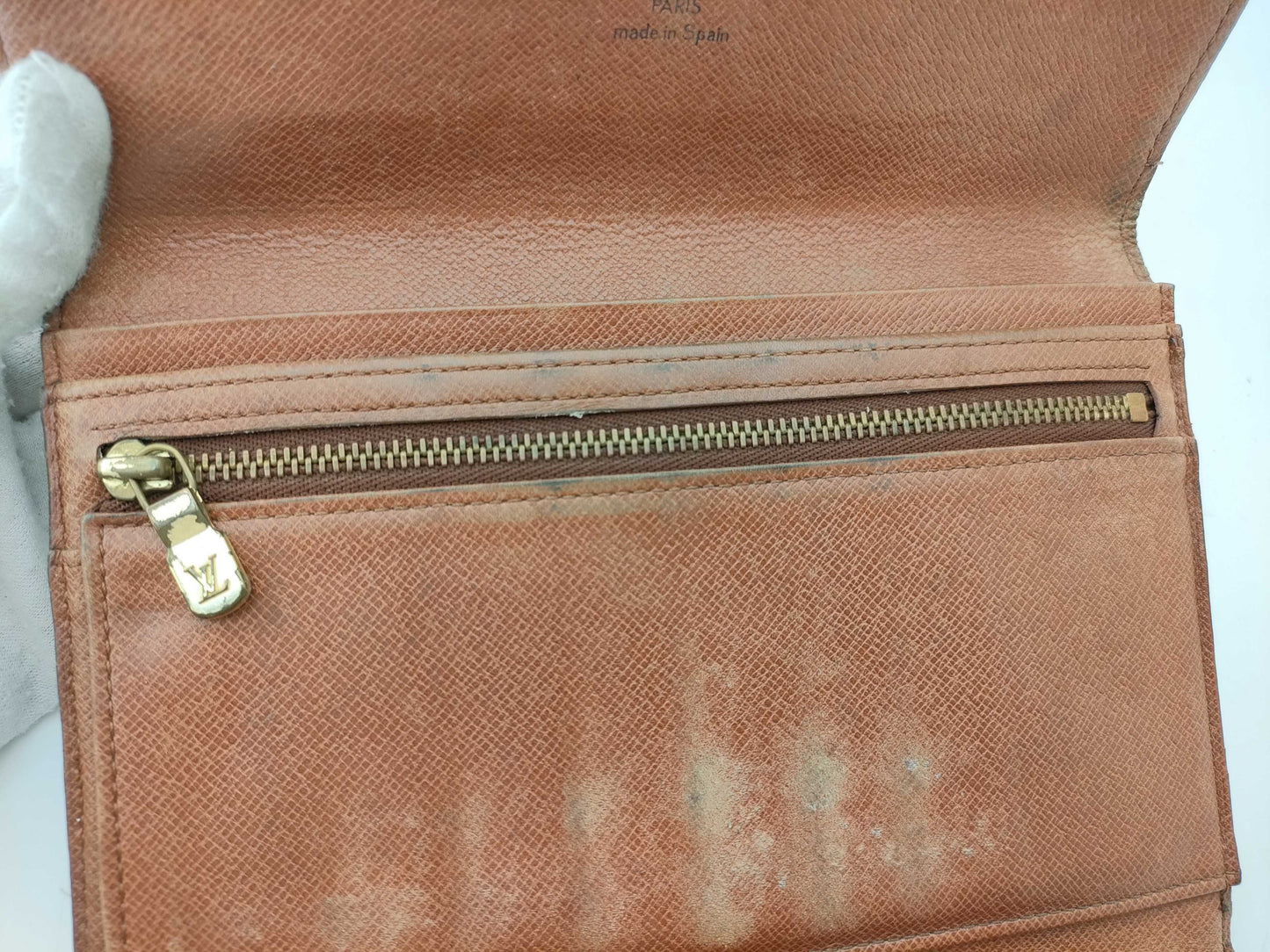 LOUIS VUITTON Monogram Wallet
