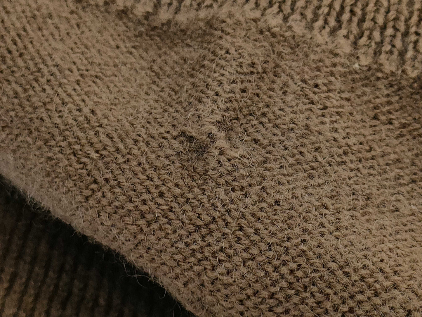 BURBERRY knit sweater top