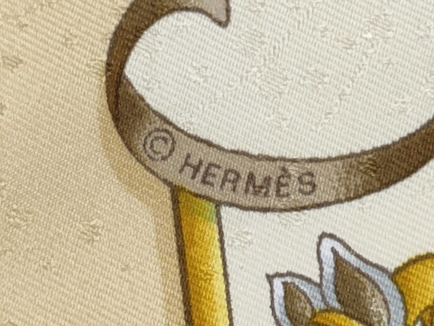 HERMES Carre 90 Scarf