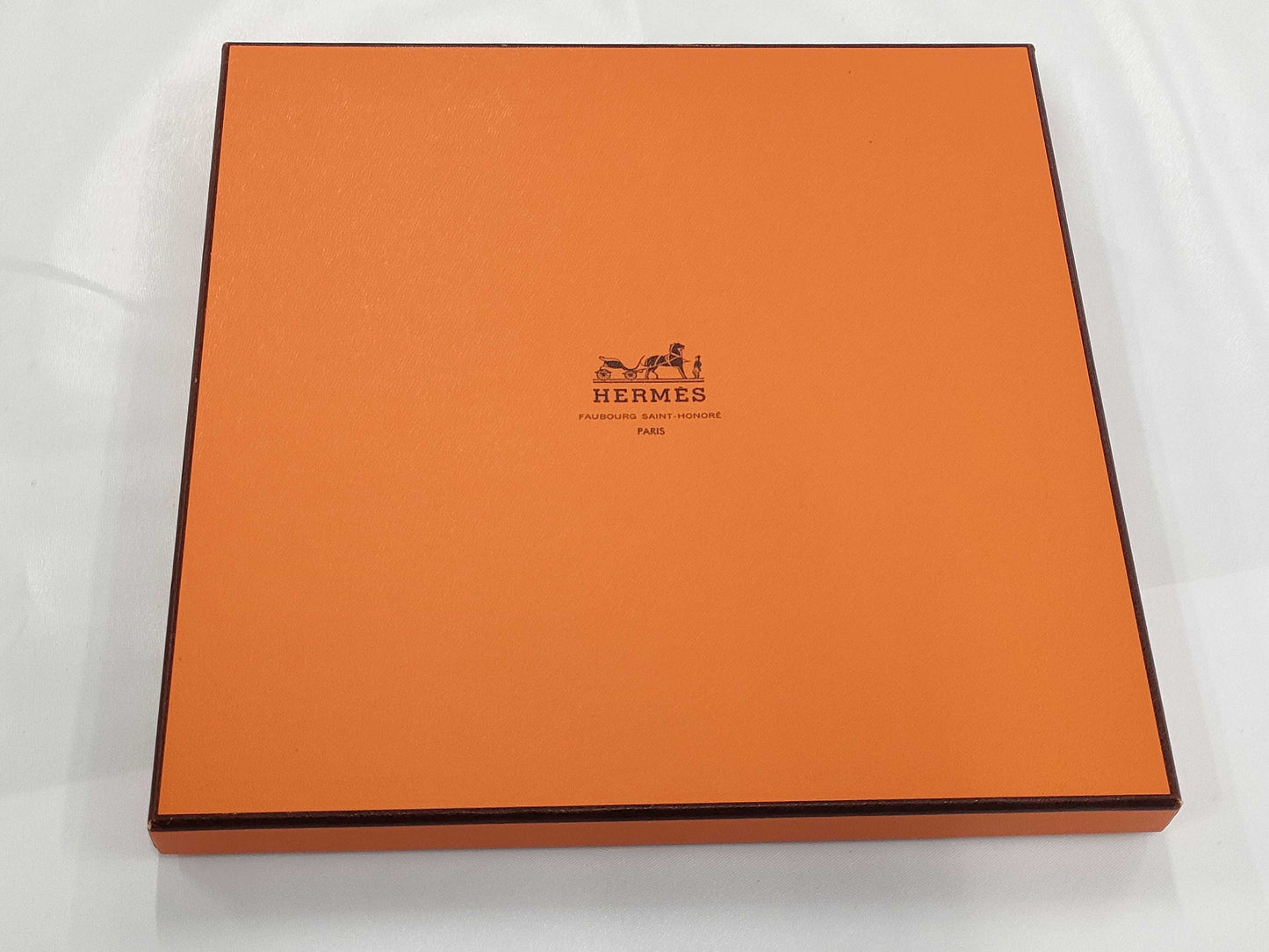 HERMES Carre 90 Scarf
