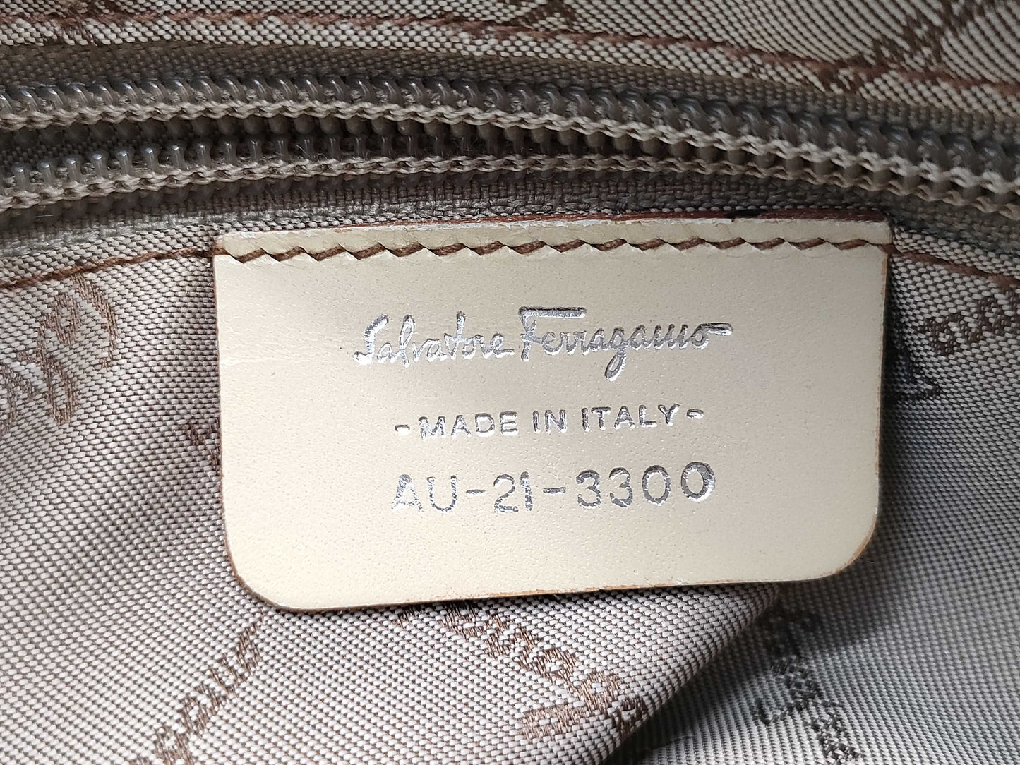 Salvatore Ferragamo Gancini handbag