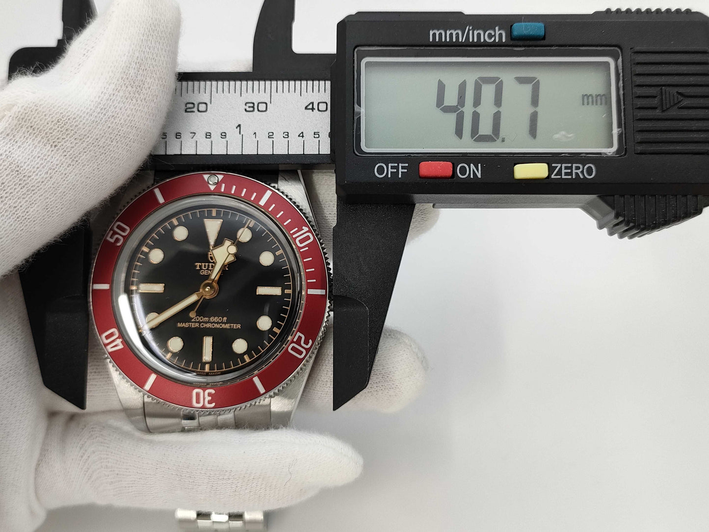 TUDOR 7941A1A0RU 48T48U1 Men's Watch