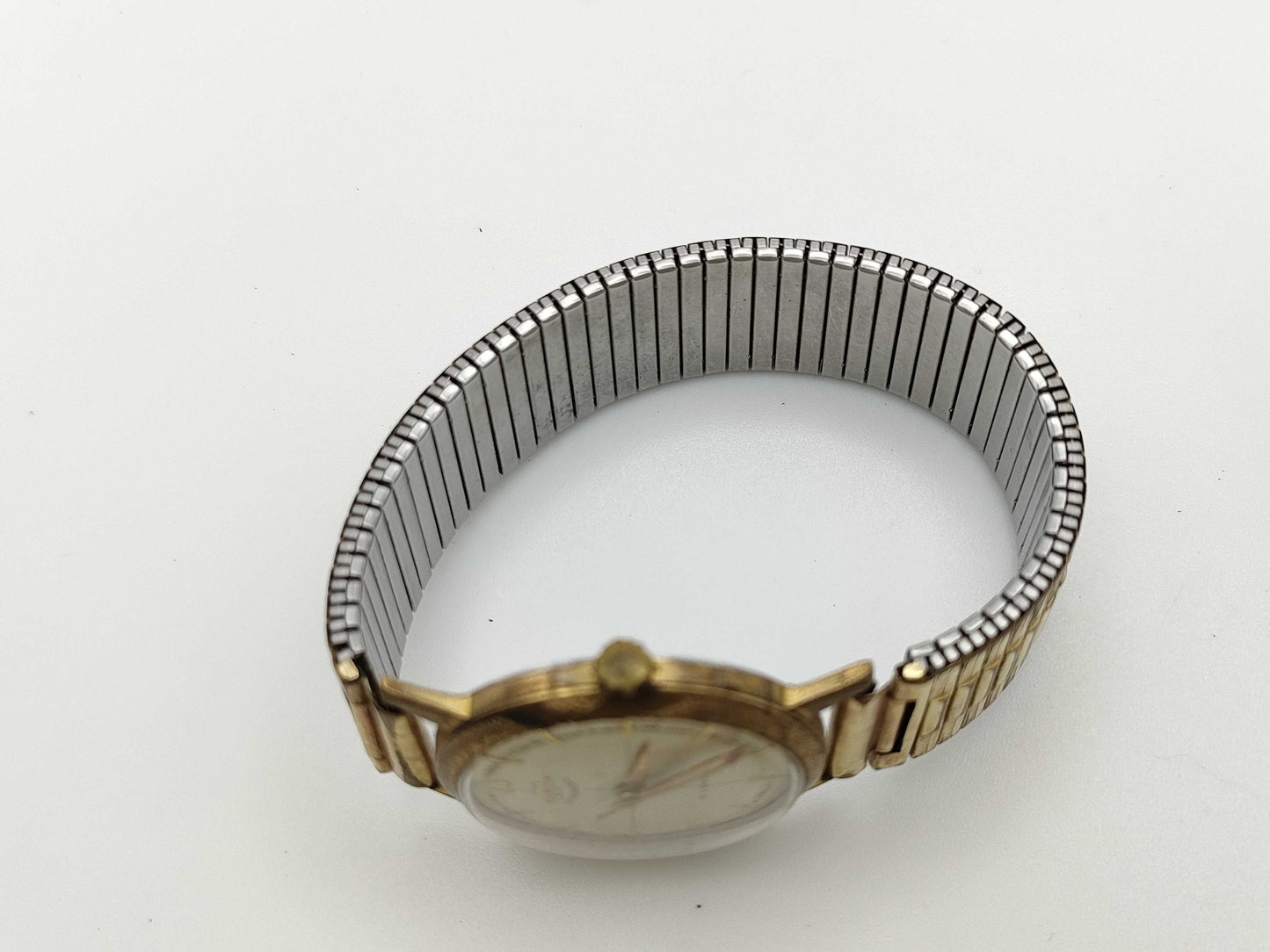ENICAR Hand-wound Men's Watch Women's Watch