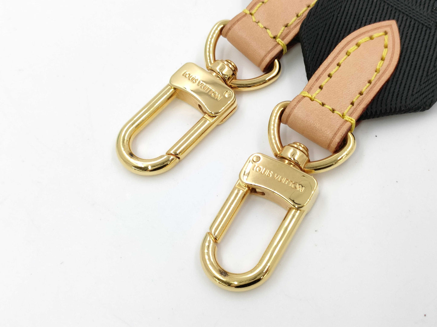 LOUIS VUITTON Monogram Coin Case with Shoulder Strap Multi Strap