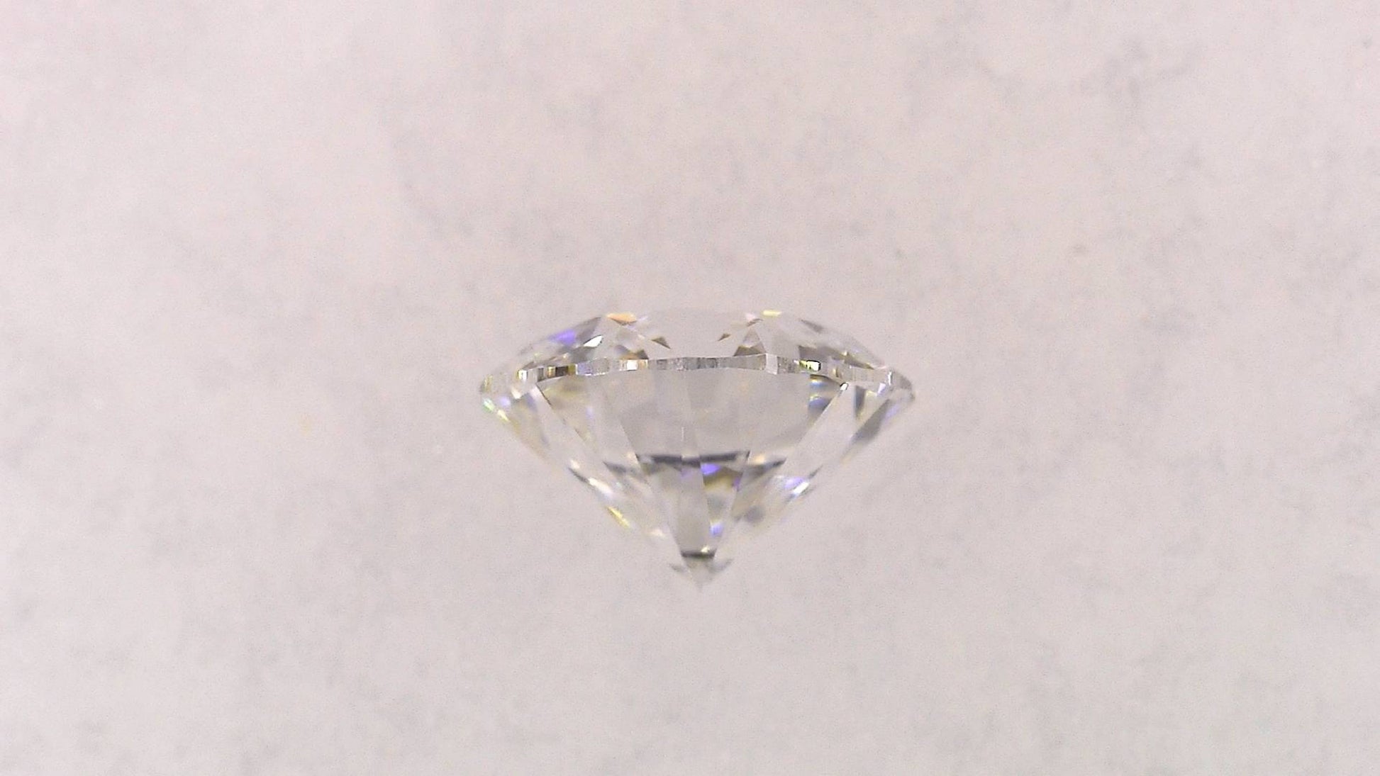 0.332ct D VVS-2 VERY GOOD/GD/VG FAINT NATURAL 4.44-4.48X2.73mm Diamond Loose